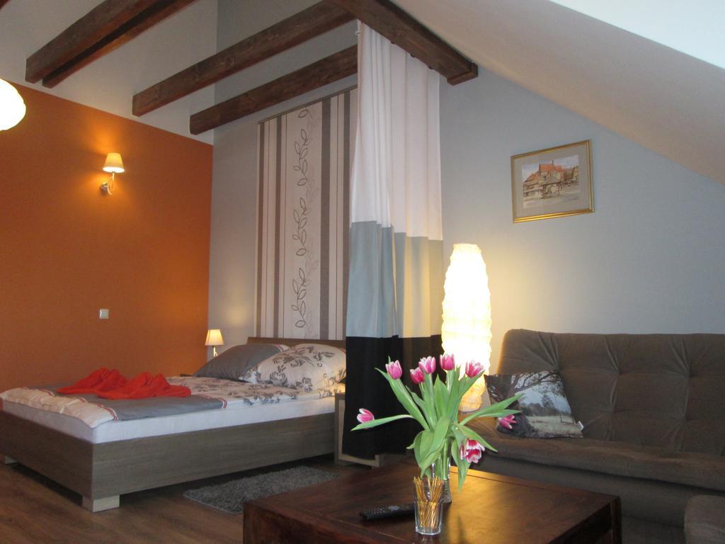 Apartamenty Przy Farze Kazimierz Dolny Pokoj fotografie
