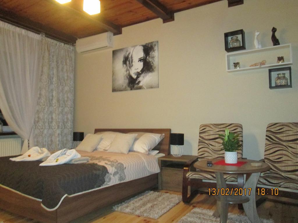 Apartamenty Przy Farze Kazimierz Dolny Pokoj fotografie